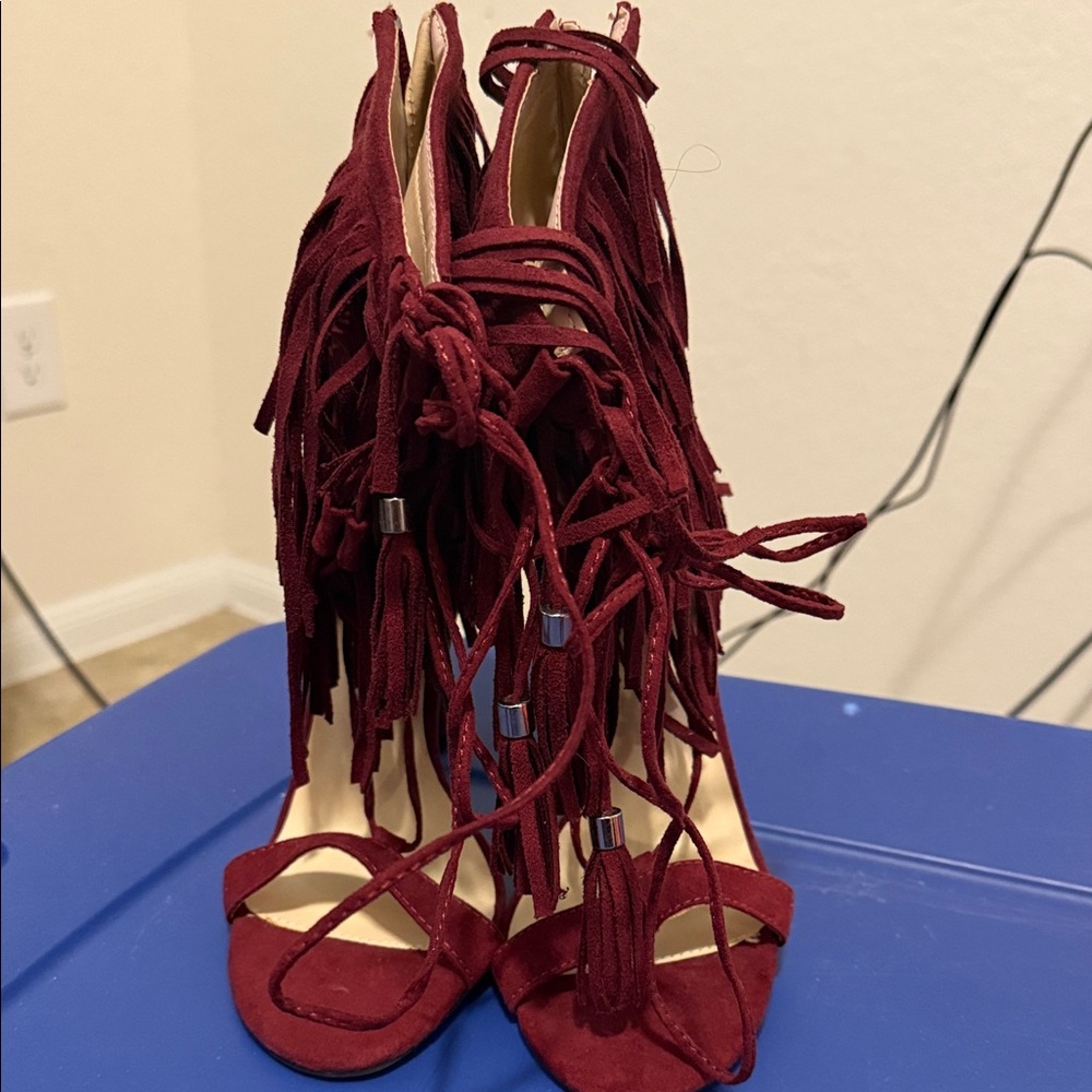 DIVA Lounge Maroon Fringe Heels